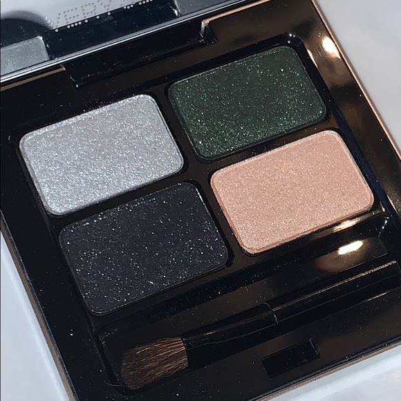 Heidi Klum VS Very Sexy Silky Eyeshadow Quad - Picture 9 of 14